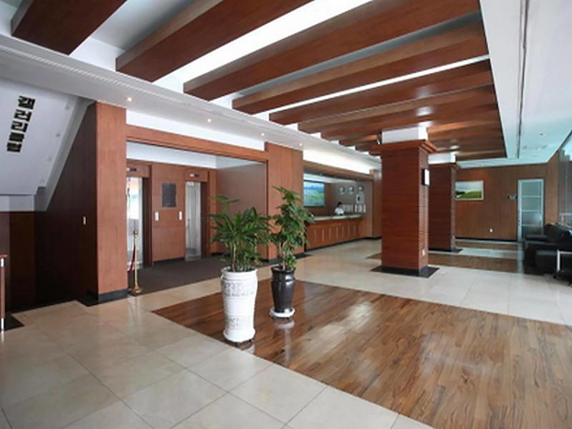 Suncheon Royal Tourist Hotel Exterior photo
