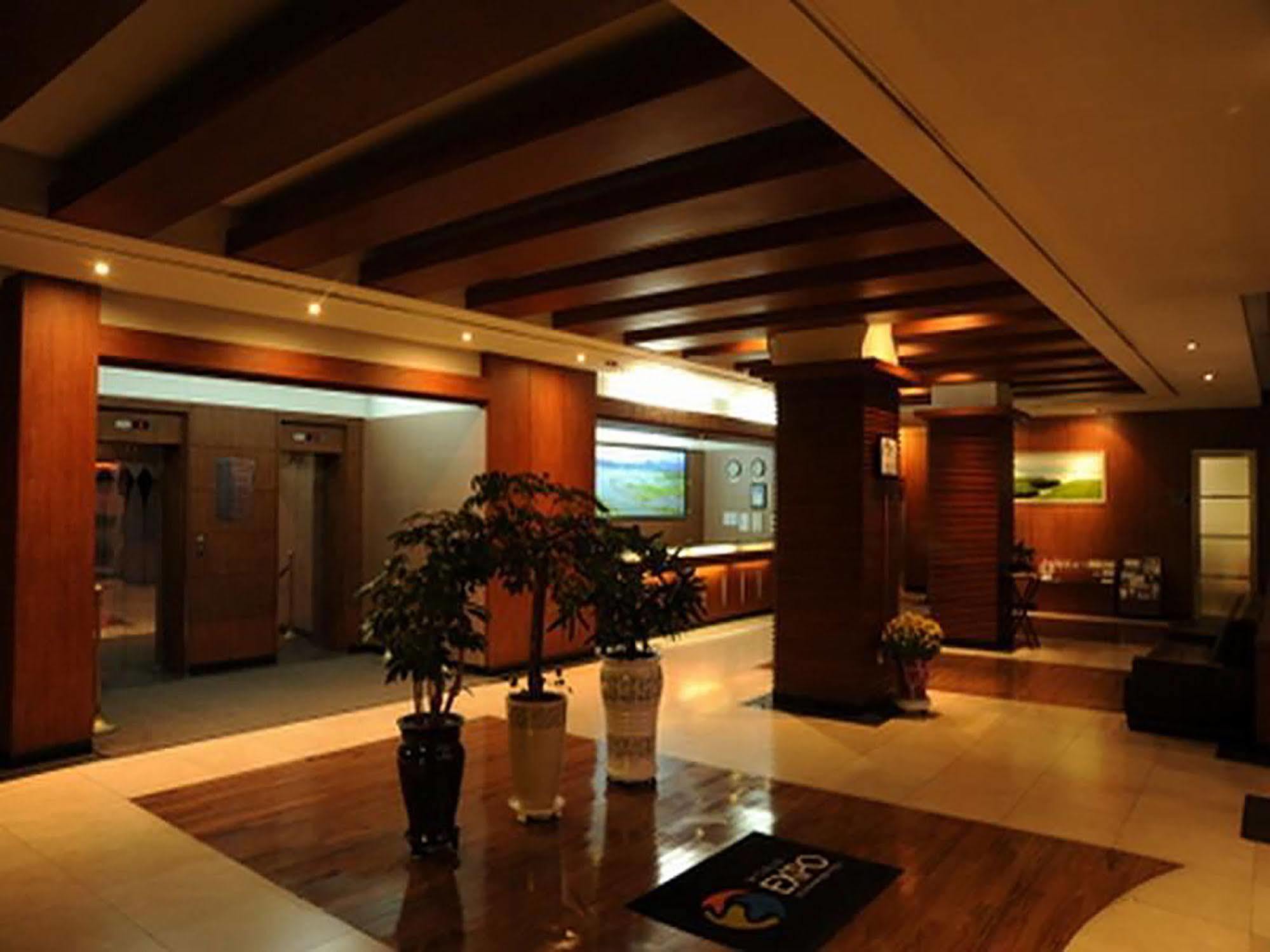 Suncheon Royal Tourist Hotel Exterior photo
